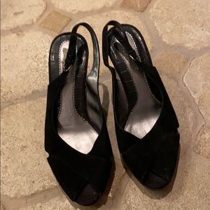 Liz Claiborne flex 2 3/4 heel slip ons